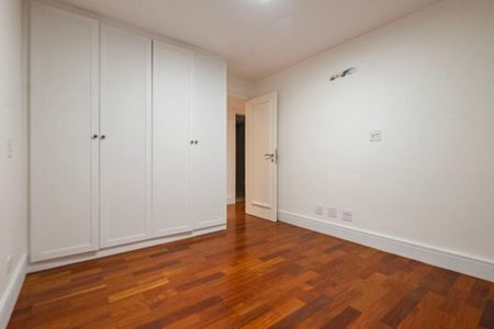 Apartamento à venda com 175m², 3 quartos e 2 vagasQuarto 2