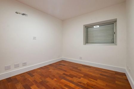 Apartamento à venda com 175m², 3 quartos e 2 vagasQuarto 2