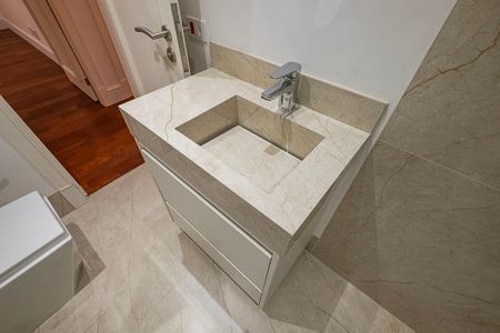 Apartamento à venda com 175m², 3 quartos e 2 vagasBanheiro Social