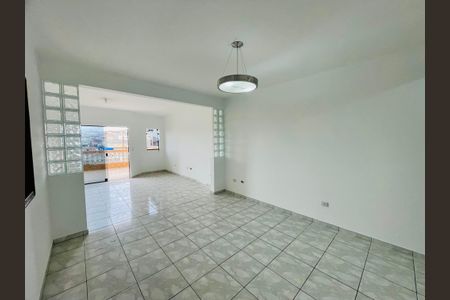 Sala de casa à venda com 3 quartos, 126m² em Jardim Santa Cecilia, Guarulhos
