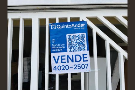 Casa à venda com 126m², 3 quartos e 2 vagas Casa à venda com 126m², 3 quartos e 2 vagasPlaca