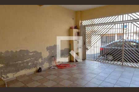 Casa à venda com 126m², 3 quartos e 2 vagas Casa à venda com 126m², 3 quartos e 2 vagasGaragem