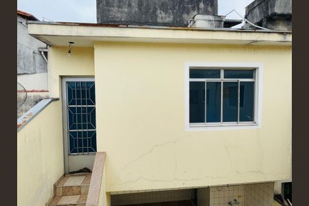 Casa à venda com 126m², 3 quartos e 2 vagas Casa à venda com 126m², 3 quartos e 2 vagasÁrea externa