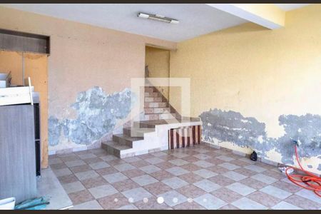 Casa à venda com 126m², 3 quartos e 2 vagas Casa à venda com 126m², 3 quartos e 2 vagasGaragem