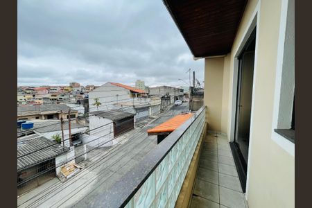 Casa à venda com 126m², 3 quartos e 2 vagas Casa à venda com 126m², 3 quartos e 2 vagasSacada do Suíte