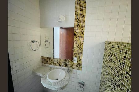 Casa à venda com 126m², 3 quartos e 2 vagas Casa à venda com 126m², 3 quartos e 2 vagasLavabo