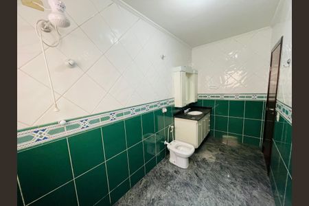 Casa à venda com 126m², 3 quartos e 2 vagas Casa à venda com 126m², 3 quartos e 2 vagasBanheiro Suíte