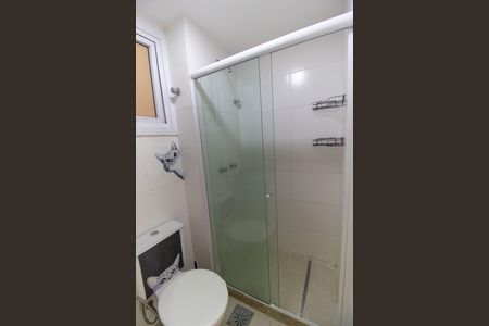 Apartamento à venda com 70m², 2 quartos e 1 vaga Apartamento à venda com 70m², 2 quartos e 1 vagaBanheiro Social