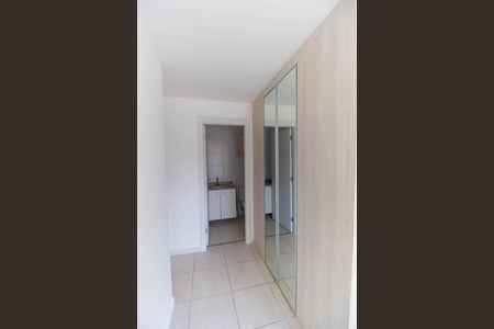 Apartamento à venda com 70m², 2 quartos e 1 vaga Apartamento à venda com 70m², 2 quartos e 1 vaga Suíte