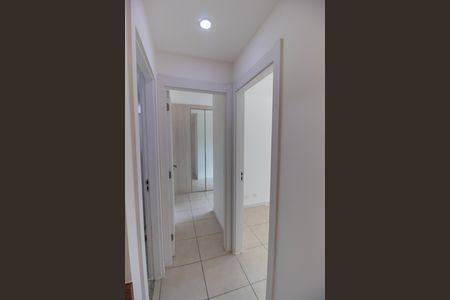 Apartamento à venda com 70m², 2 quartos e 1 vaga Apartamento à venda com 70m², 2 quartos e 1 vagaCorredor