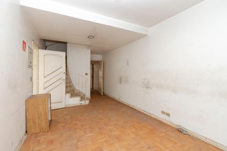 Casa à venda com 96m², 2 quartos e 2 vagas Casa à venda com 96m², 2 quartos e 2 vagasSala