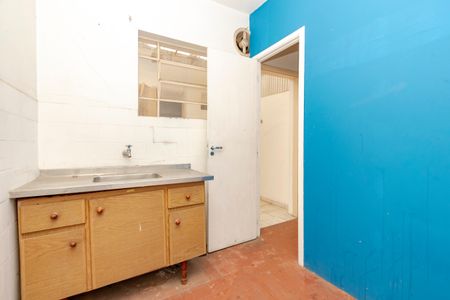 Casa à venda com 96m², 2 quartos e 2 vagas Casa à venda com 96m², 2 quartos e 2 vagasCozinha