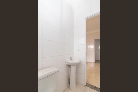 Apartamento para alugar com 42m², 2 quartos e sem vagaBanheiro