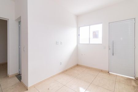 Sala de apartamento para alugar com 2 quartos, 42m² em Vila Ré, São Paulo