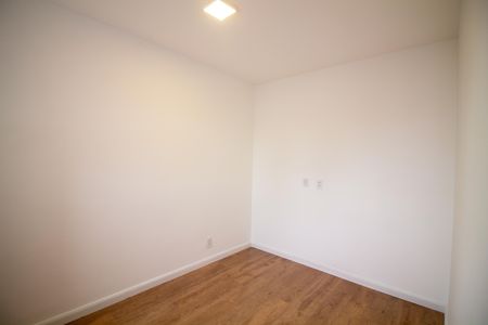 Apartamento à venda com 84m², 3 quartos e 2 vagasQuarto 2