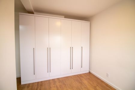 Apartamento à venda com 84m², 3 quartos e 2 vagasSuíte