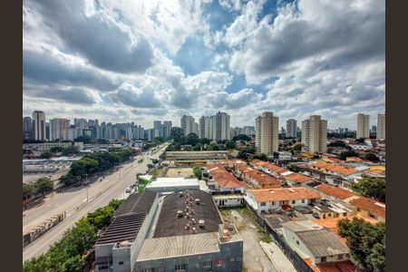 Apartamento à venda com 84m², 3 quartos e 2 vagas Apartamento à venda com 84m², 3 quartos e 2 vagasVista