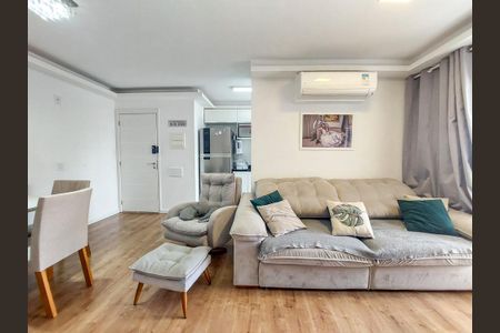 Apartamento à venda com 84m², 3 quartos e 2 vagas Apartamento à venda com 84m², 3 quartos e 2 vagasSala