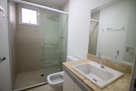 Apartamento à venda com 84m², 3 quartos e 2 vagasBanheiro da Suíte