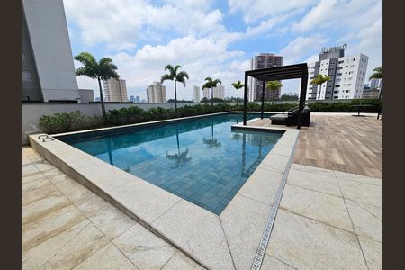 Apartamento à venda com 84m², 3 quartos e 2 vagas Apartamento à venda com 84m², 3 quartos e 2 vagasÁrea comum - Piscina