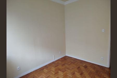 Apartamento à venda com 65m², 2 quartos e sem vaga