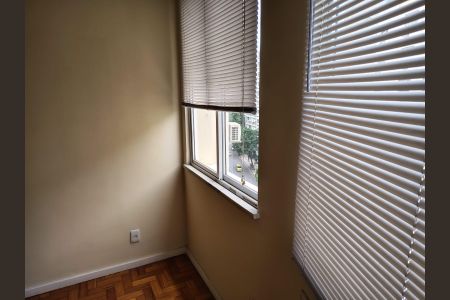 Apartamento à venda com 65m², 2 quartos e sem vaga