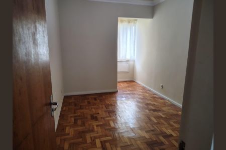 Apartamento à venda com 65m², 2 quartos e sem vaga