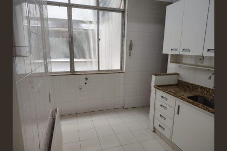 Apartamento à venda com 65m², 2 quartos e sem vaga