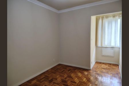 Apartamento à venda com 65m², 2 quartos e sem vaga