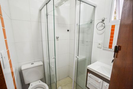 Casa à venda com 89m², 2 quartos e 2 vagas Casa à venda com 89m², 2 quartos e 2 vagasBanheiro da Suíte 1