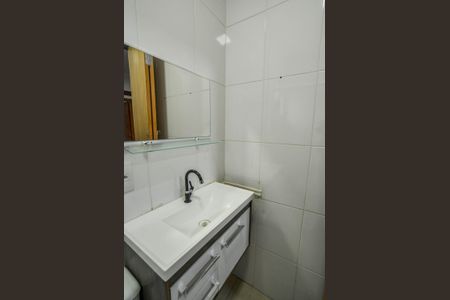 Casa à venda com 89m², 2 quartos e 2 vagas Casa à venda com 89m², 2 quartos e 2 vagasBanheiro da Suíte 2