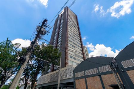 Apartamento para alugar com 39m², 1 quarto e 1 vaga Apartamento para alugar com 39m², 1 quarto e 1 vagaFachada