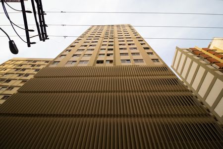 Apartamento à venda com 32m², 1 quarto e 1 vaga Apartamento à venda com 32m², 1 quarto e 1 vagaFachada