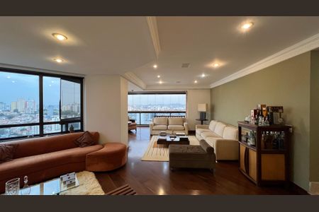 Apartamento à venda com 237m², 4 quartos e 5 vagasSala