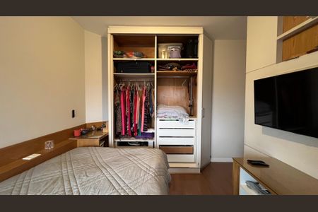 Apartamento à venda com 237m², 4 quartos e 5 vagasSuíte 3