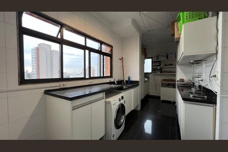 Apartamento à venda com 237m², 4 quartos e 5 vagasÁrea de Serviço