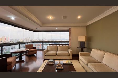 Apartamento à venda com 237m², 4 quartos e 5 vagasSala