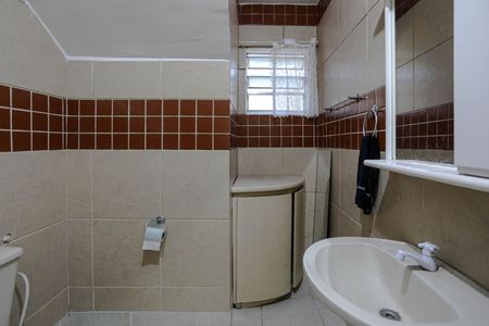 Casa para alugar com 154m², 3 quartos e 1 vagaBanheiro social