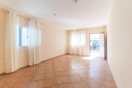 Casa para alugar com 154m², 3 quartos e 1 vaga Casa para alugar com 154m², 3 quartos e 1 vagaSala