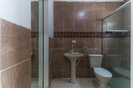 Casa para alugar com 154m², 3 quartos e 1 vaga Casa para alugar com 154m², 3 quartos e 1 vagaBanheiro da Suíte