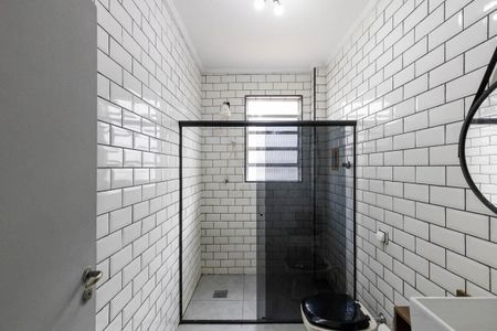 Apartamento à venda com 95m², 2 quartos e sem vaga Apartamento à venda com 95m², 2 quartos e sem vagaBanheiro