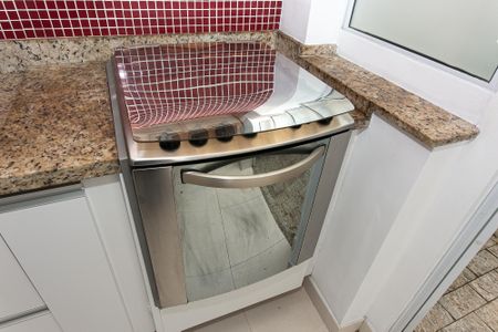 Casa para alugar com 150m², 2 quartos e 1 vaga Casa para alugar com 150m², 2 quartos e 1 vagaCozinha - Fogão