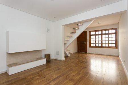 Sala de casa para alugar com 2 quartos, 150m² em Vila Ida, São Paulo