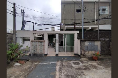 Fachada  de casa à venda com 1 quarto, 45m² em Vila Gumercindo, São Paulo