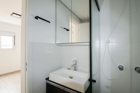 Apartamento para alugar com 31m², 1 quarto e sem vaga Apartamento para alugar com 31m², 1 quarto e sem vagaBanheiro da Suíte