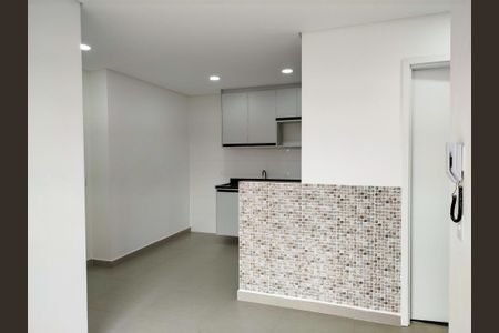 Sala/Cozinha de apartamento para alugar com 2 quartos, 42m² em Chácara Santo Antônio (zona Leste), São Paulo