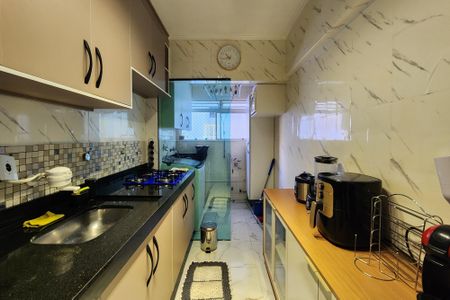 Apartamento à venda com 55m², 2 quartos e 1 vaga Apartamento à venda com 55m², 2 quartos e 1 vagaCozinha