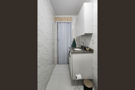 Apartamento à venda com 55m², 2 quartos e 1 vaga Apartamento à venda com 55m², 2 quartos e 1 vagaBanheiro