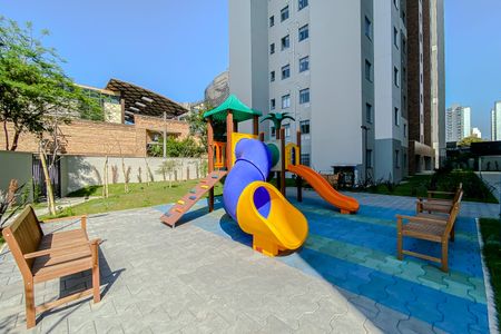 Apartamento à venda com 31m², 1 quarto e sem vaga Apartamento à venda com 31m², 1 quarto e sem vagaÁrea comum - Playground