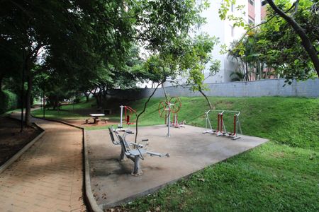 Apartamento para alugar com 70m², 2 quartos e 1 vagaÁrea Comum